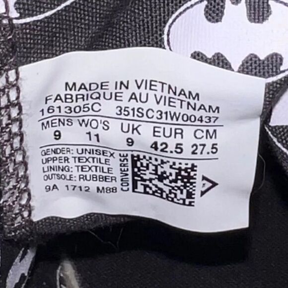 Converse X DC Comics Rebirth Batman Vol. 1 161305C Men's 9 Women's 11 - Picture 11 of 12